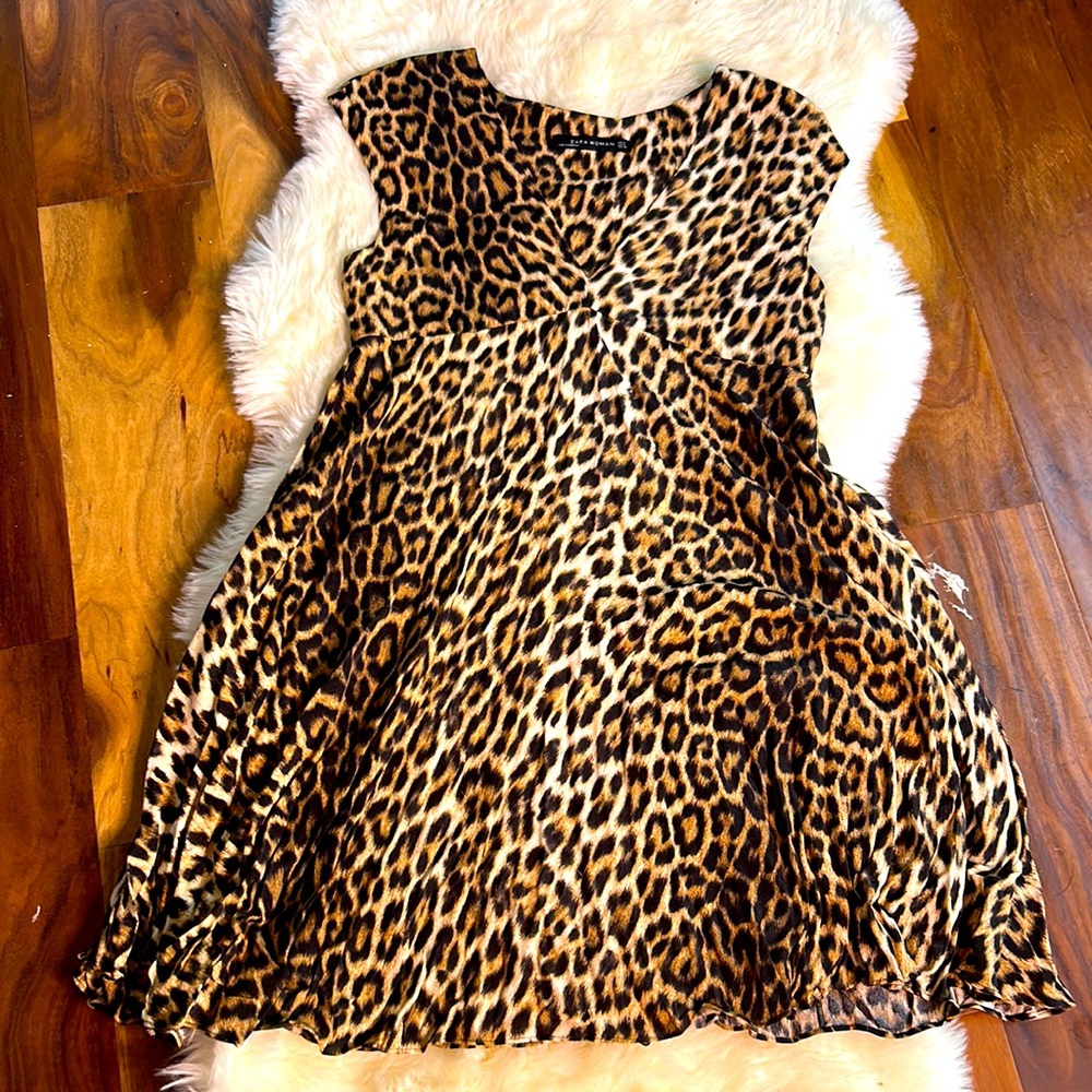 Zara leopard print dress size S